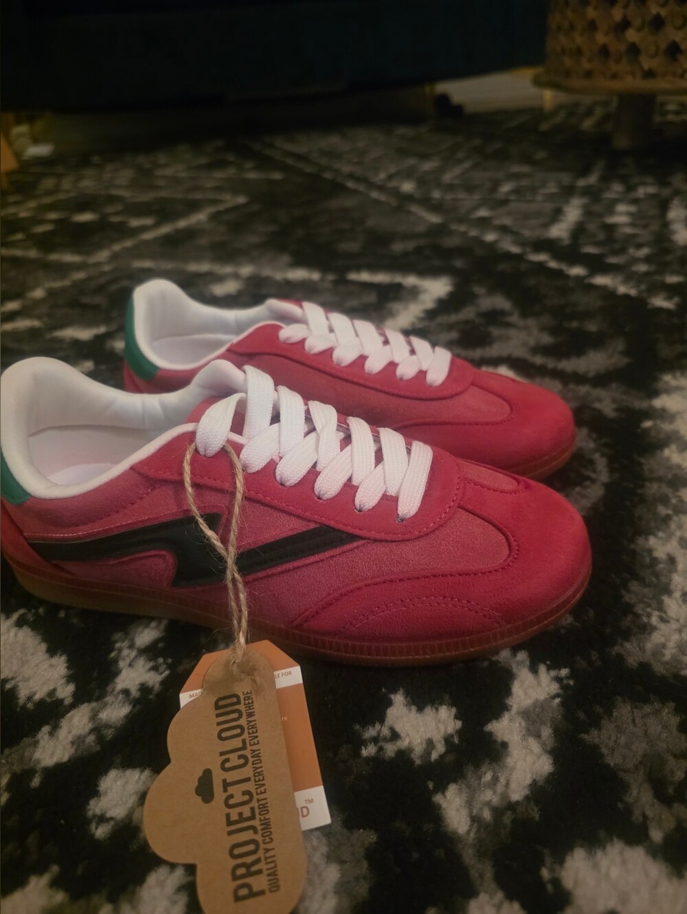 Project Cloud Irita Women’s Sneakers Size 5.5 Pink Multi Gum Sole New in Box